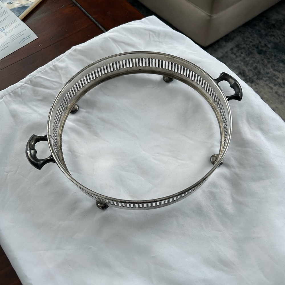 Elegant Silverplate Vintage Casserole Ring